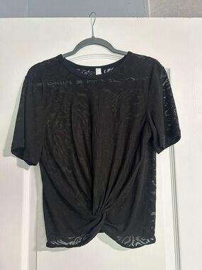 lululemon athletica Black Twist Front Short Sleeve Top